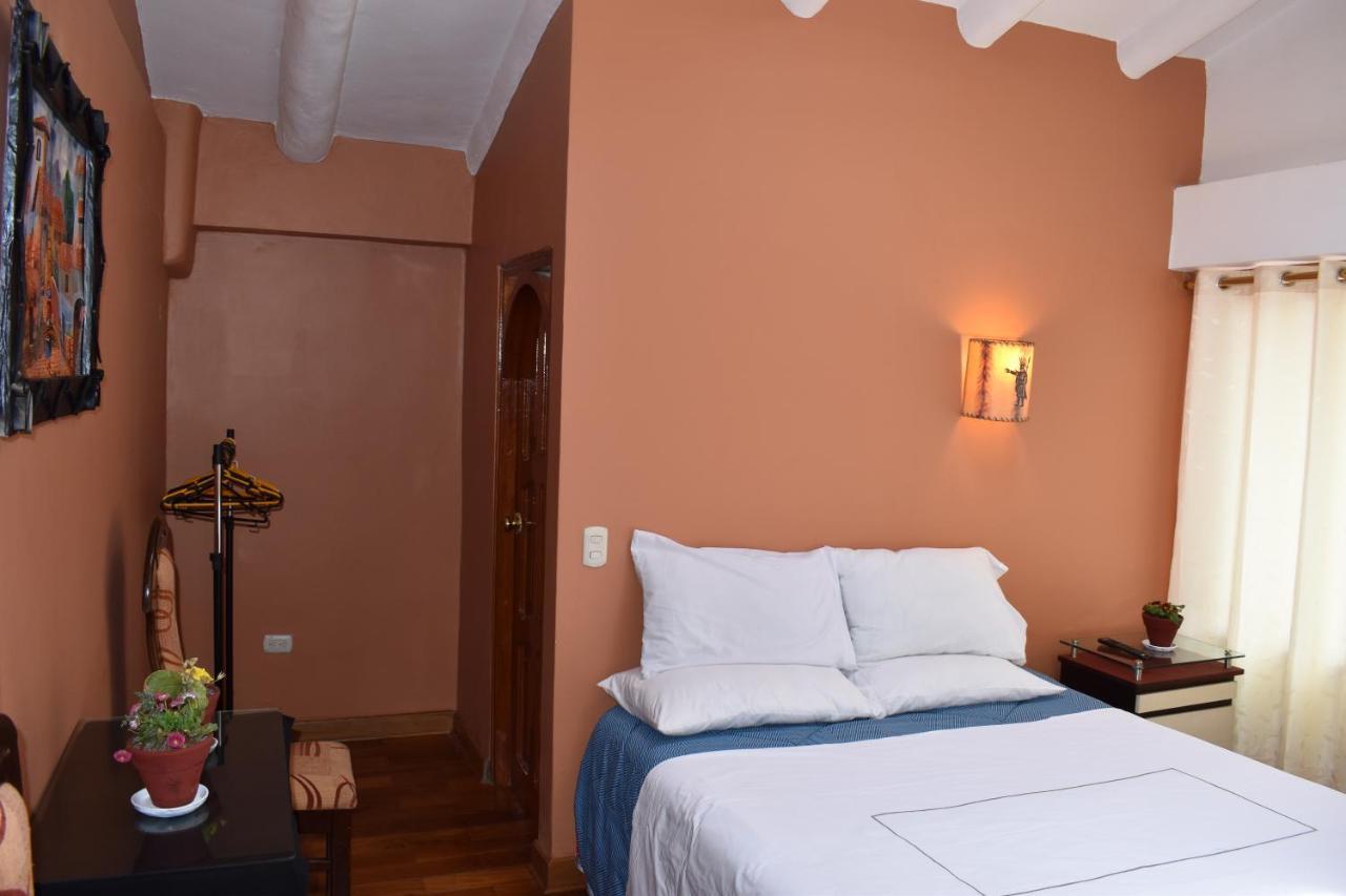 Hostal Puma'S House Cuzco Buitenkant foto