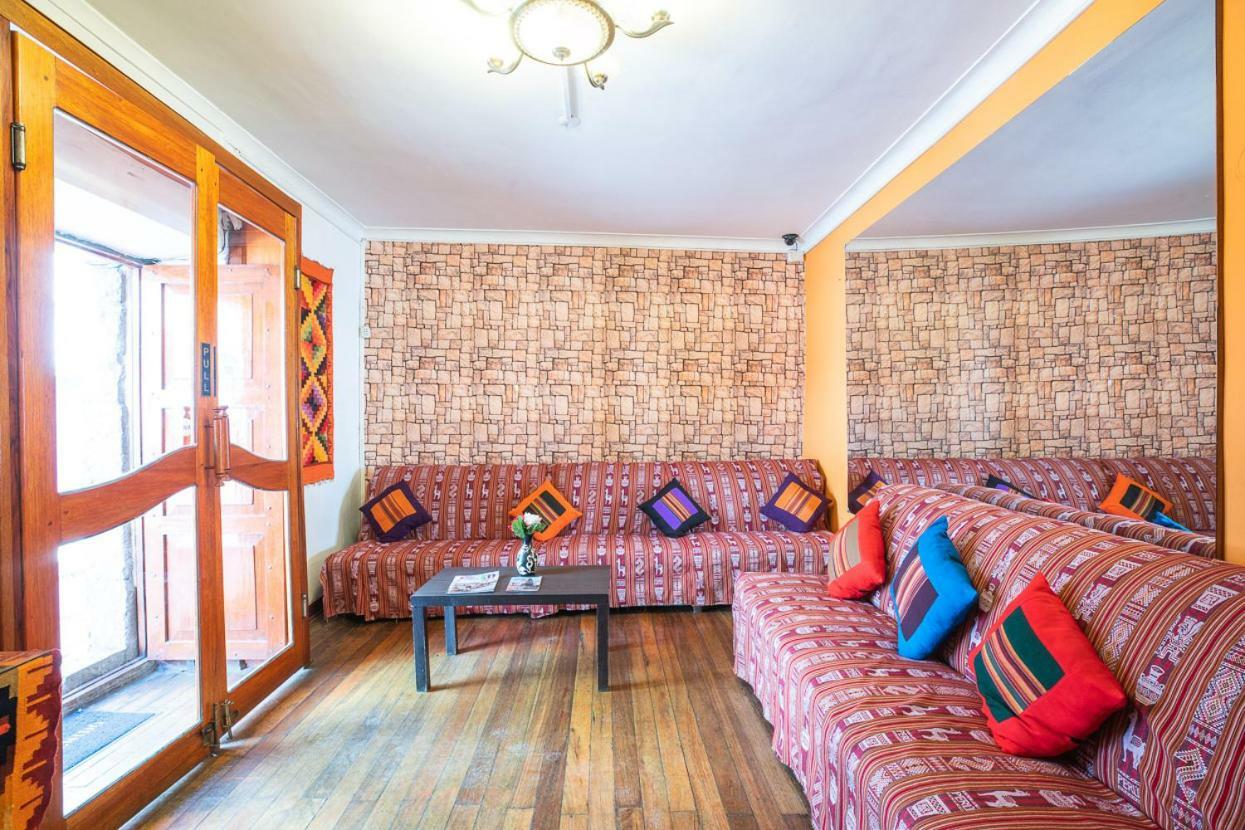 Hostal Puma'S House Cuzco Buitenkant foto